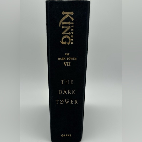 The Dark Tower VII (2004 Hardcover) - Picture 2 of 5